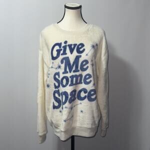 Wound Up "Give Me Some Space" white & blue Sweater women’s size large(11-13)